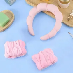 Set de diadema y muñequeras rosa