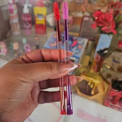cepillos de cejas y pestañas💕