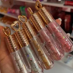 lip gloss glitter corazón💕