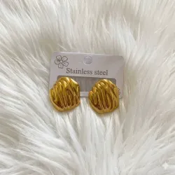 Aretes