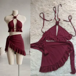 Bikini con Pareo 🍷