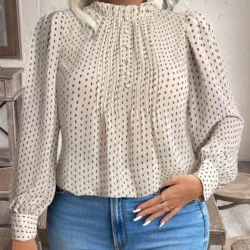 Blusa de bolitas