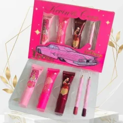 Set de brillos y delineadores de labios✨