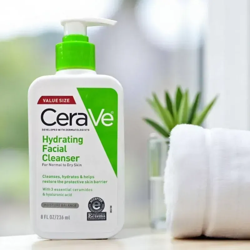 💚 CeraVe Hydrating Facial Cleanser: La Limpieza que Hidrata