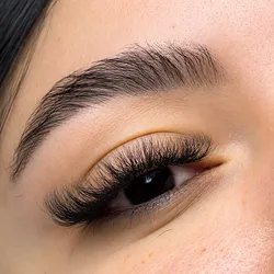 Eyelash Extensions (Pelo a Pelo)