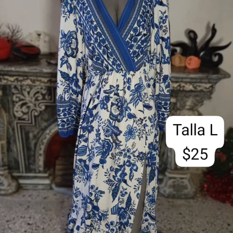 Vestido azul y blanco 