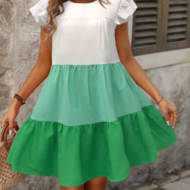 Vestido con listas blancas y verdes 