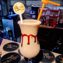 Batido de helado de naranja 🍊 piña 🍍