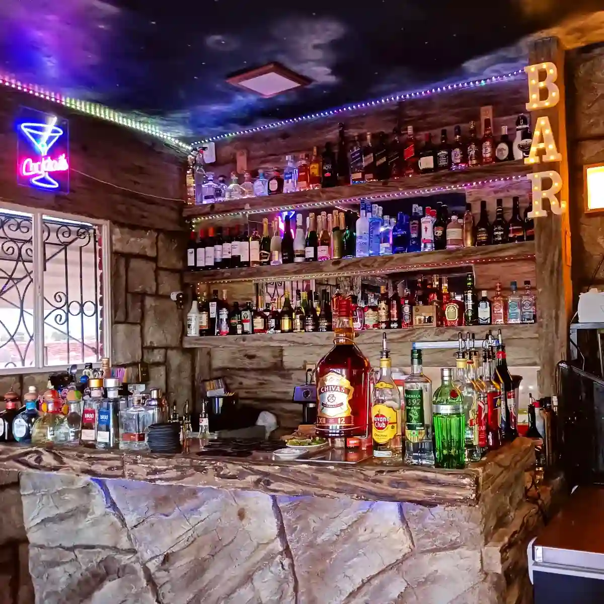 Golden bar