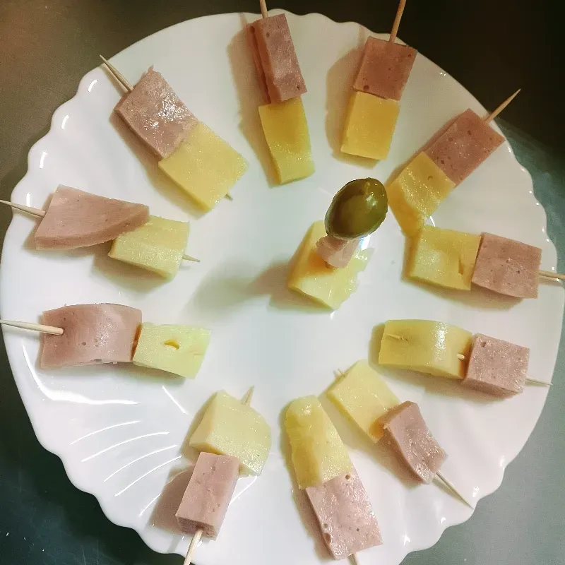 Entremés de jamón y queso 