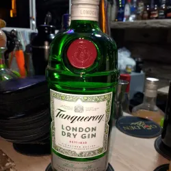 Ginebra Tanqueray 