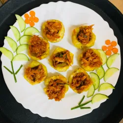 Tostones Rellenos de Enchilado de cangrejo