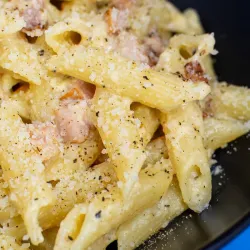 Macarrones Carbonara
