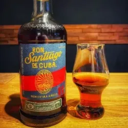 Santiago de Cuba Añejo 11 Años (trago)