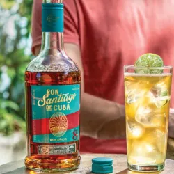 Santiago de Cuba Añejo (trago)