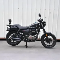 Motor Krathos 250 CC