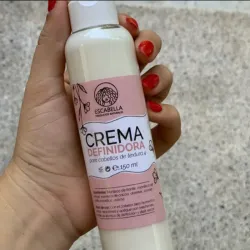 Crema definidora para cabellos de textura 4