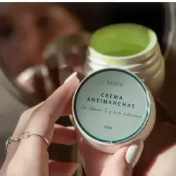 Crema Premium: Vitamina C + Ácido Hialurónico 50ml (Sanem