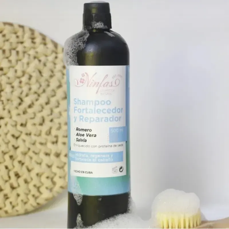 Shampoo Fortalecedor de Romero y Sábila 💚🌿