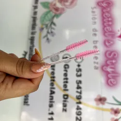 Cepillos para peinar cejas y pestañas 