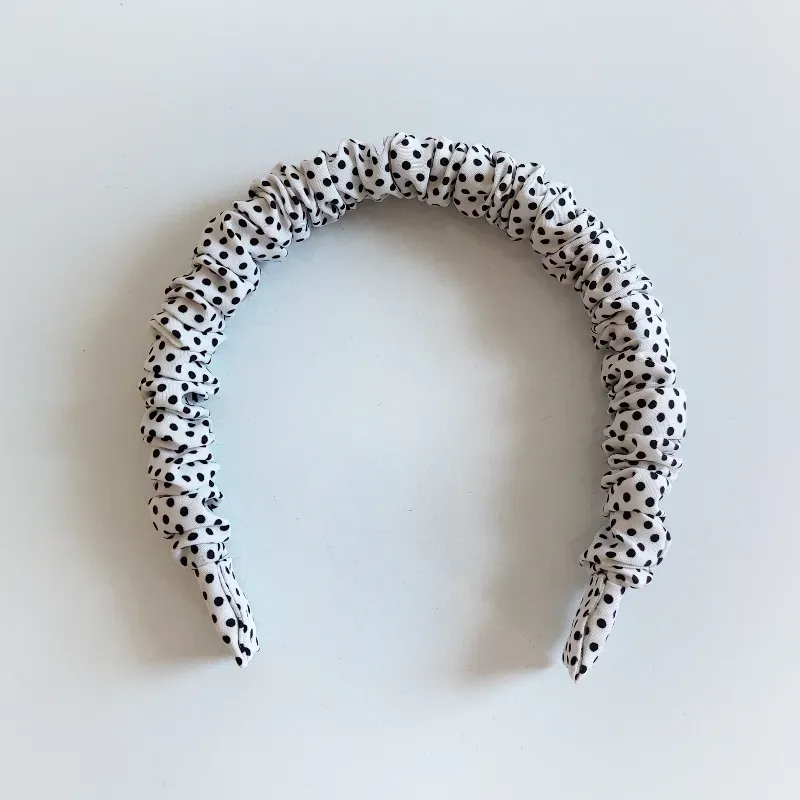 Diadema scrunchie blanca con lunares