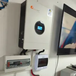 Sistema 5kW 5kWh 4 Paneles