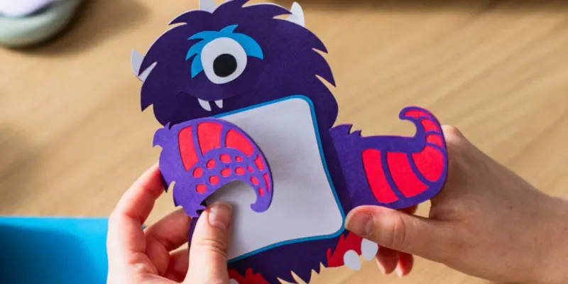 🟨 Cartulina Cricut Estandar – 176 g/m² (Value Cardstock)