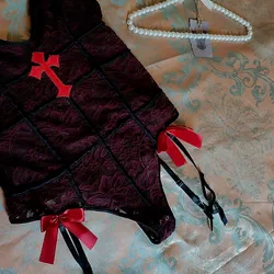 Blusa lencera con liguero