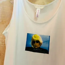 Camiseta noventera