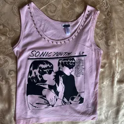 Camiseta punk rosa
