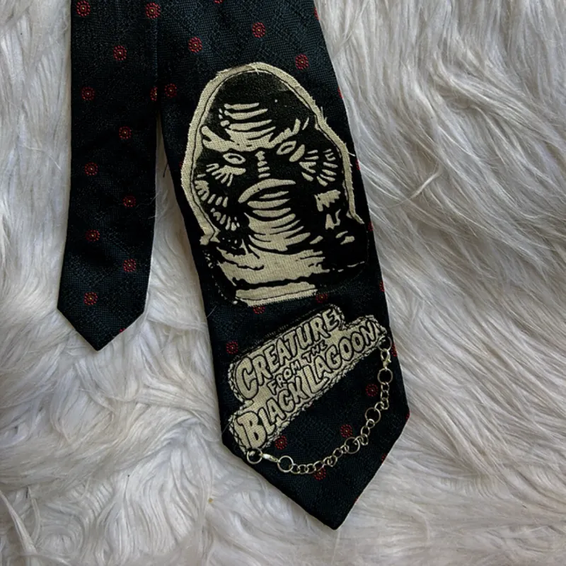 Corbata Lagoon Monster