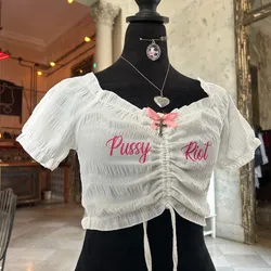 Top blanco Pussy Riot