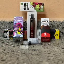 Cigarro electrónico joyetech ego pod con una boquilla de respuesto + pomo de líquido de 30ml de 1% o 2% de nicotina