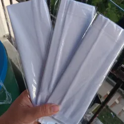 Cinta para el cabello blanca