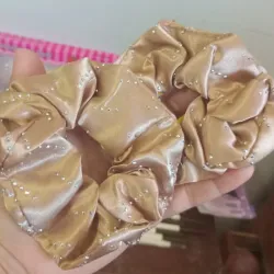 Felpa de satin
