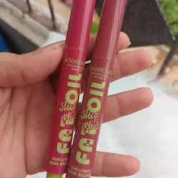Labiales tipo nyx