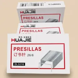 Caja pequeña de presillas estándar 