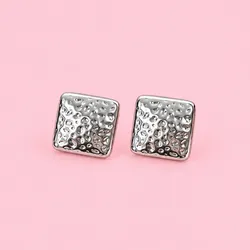 Aretes cuadrados
