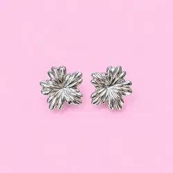 Aretes de flor
