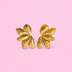 Aretes media flor