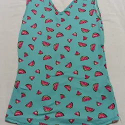 Camiseta Verde de melones. 