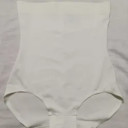 Blumer faja blanco sin costura.