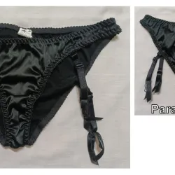 Blumer negro con tiras para poner medias. 