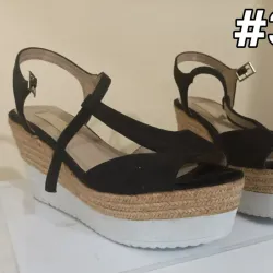 Plataformas negras de saco.