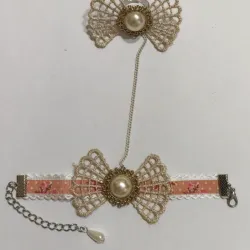 Pulso con anillo de perla y lazo