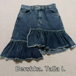 Saya de mezclilla. Bershka. 