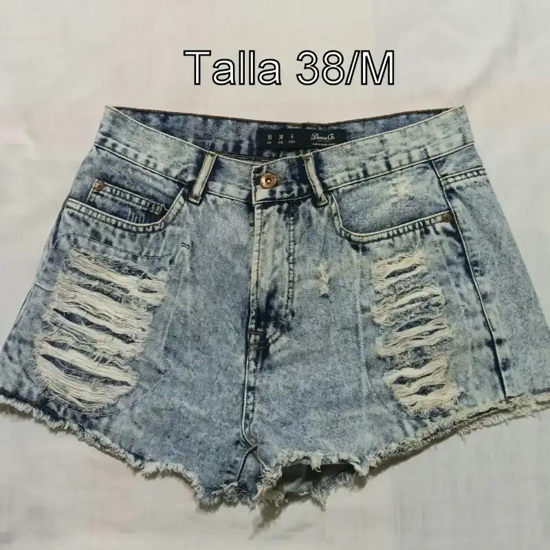 Short mezclilla, roto, alto