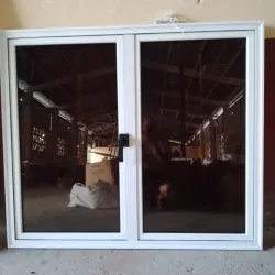 Ventana de corredera con cristal bronceado de 1.20x1.00
