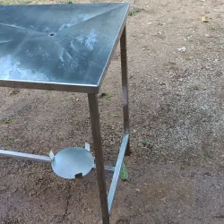 Mesa desangrado 