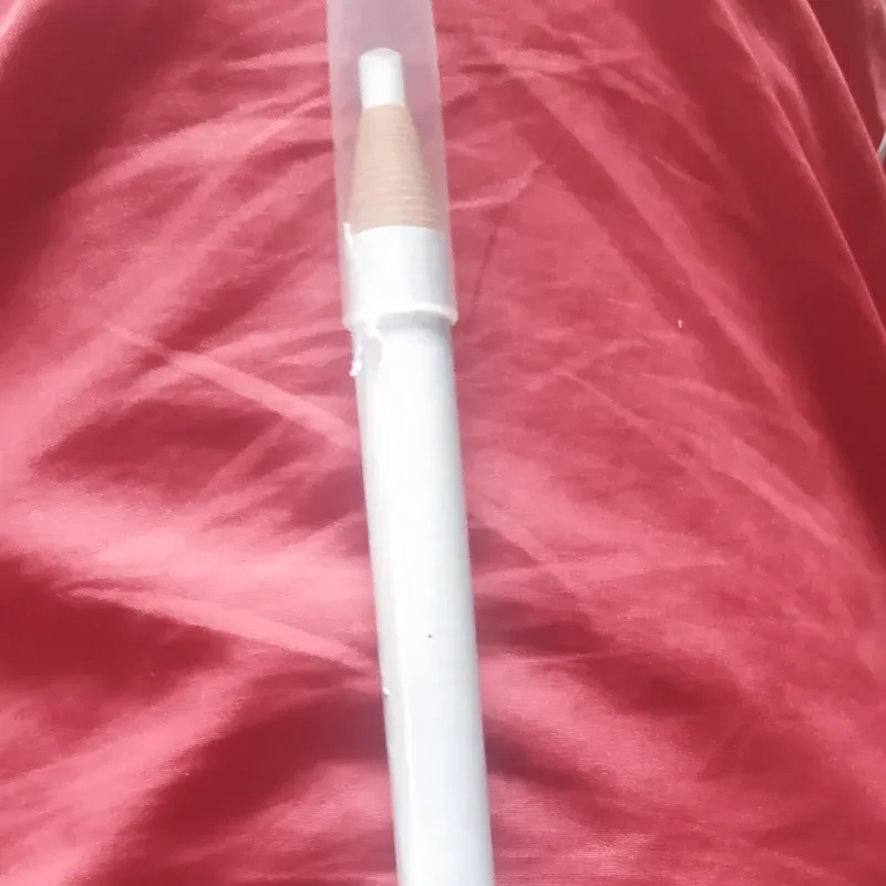 Lápiz encerado de diseño color blanco 